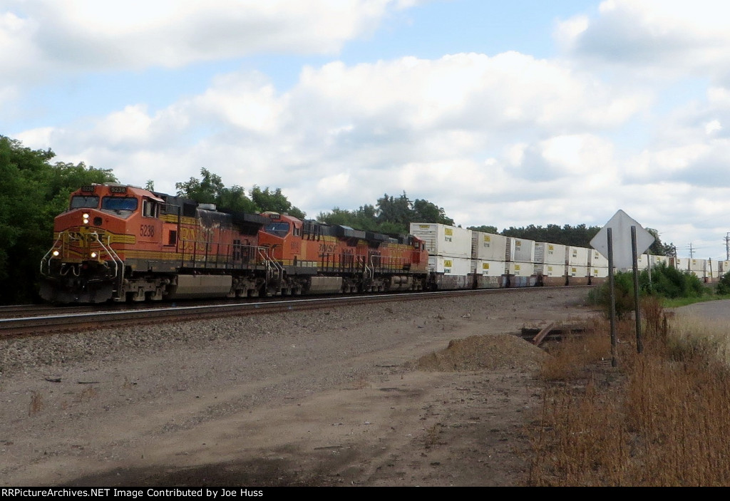 BNSF 5238 West